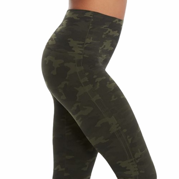 Spanx Seamless Green Camo Leggings M - Picture 3 of 10